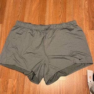 Workout shorts !